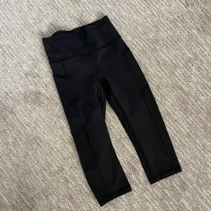 Lululemon Cropped Legging